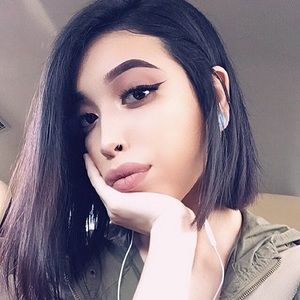 Meet your Posher, Savannah